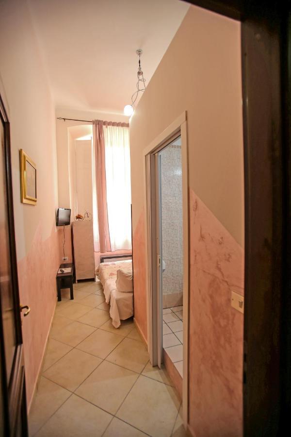 Bed and Breakfast Benvenuto A Napoli Екстер'єр фото