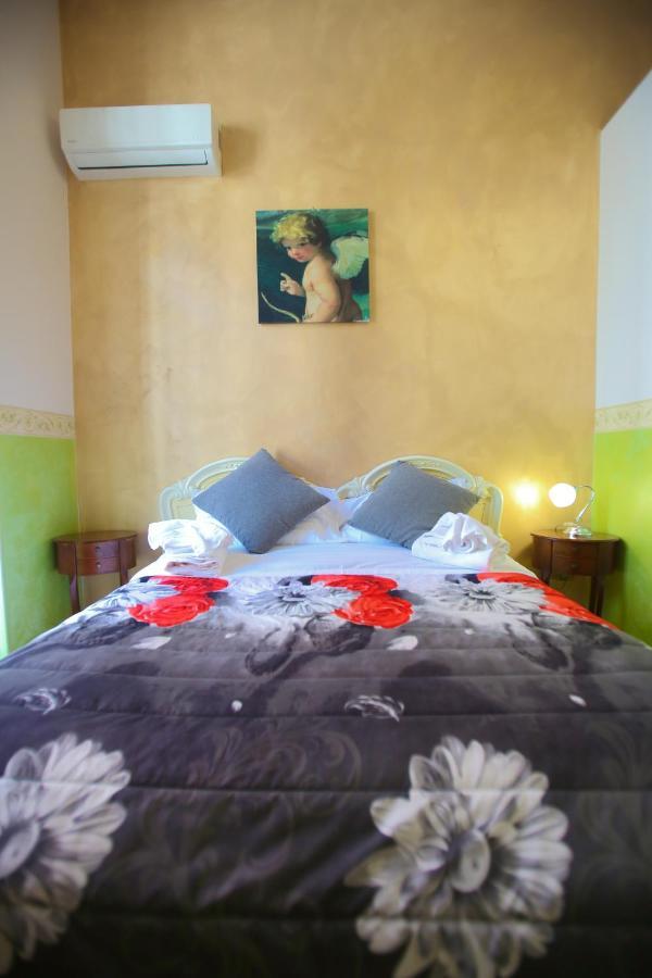 Bed and Breakfast Benvenuto A Napoli Екстер'єр фото