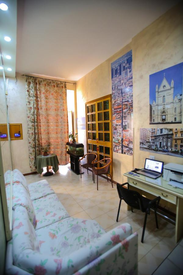 Bed and Breakfast Benvenuto A Napoli Екстер'єр фото